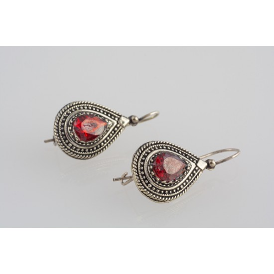 Ασημένια χειροποίητα σκουλαρίκια με ζιργκόν